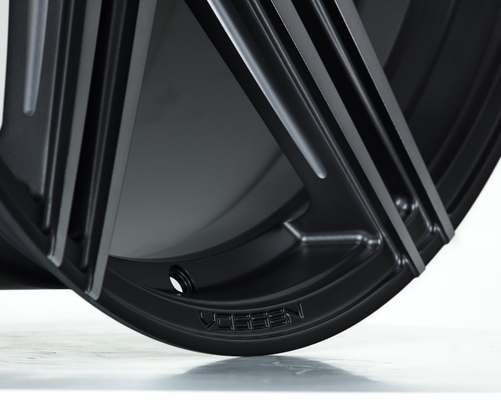 Тонированные кованые диски Vossen HF6-2 Black Gloss For Ford F-150 Raptor Escalade