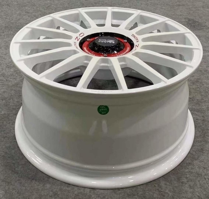 Гонки Superturismo Evoluzione WRC Monoblock OZ выковали колеса