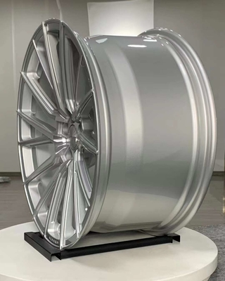 Отполированные серебром кованые диски Vossen HF-4T для Audi RS4 A6