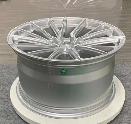 Отполированные серебром кованые диски Vossen HF-4T для Audi RS4 A6