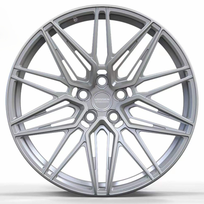Сатинировка серебряное Vossen HF-7 выковала колеса для Land Rover Range Rover