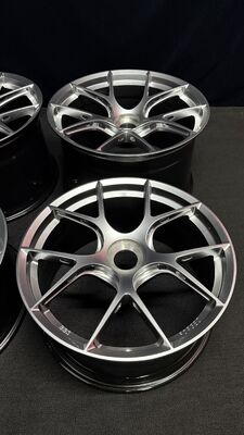 BBS FI R Centerlock Diamond Silver Wheels for Porsche 911 991 992 GT3 GT3RS